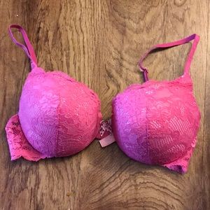 VS angels air hot pink lace push-up bra 34c